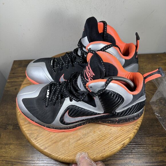 Nike LeBron 9 Shoes Mens Size 13 Basketball 469764-005 Sneakers main image 4